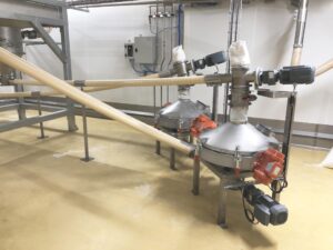 vis flexible de transfert de poudre